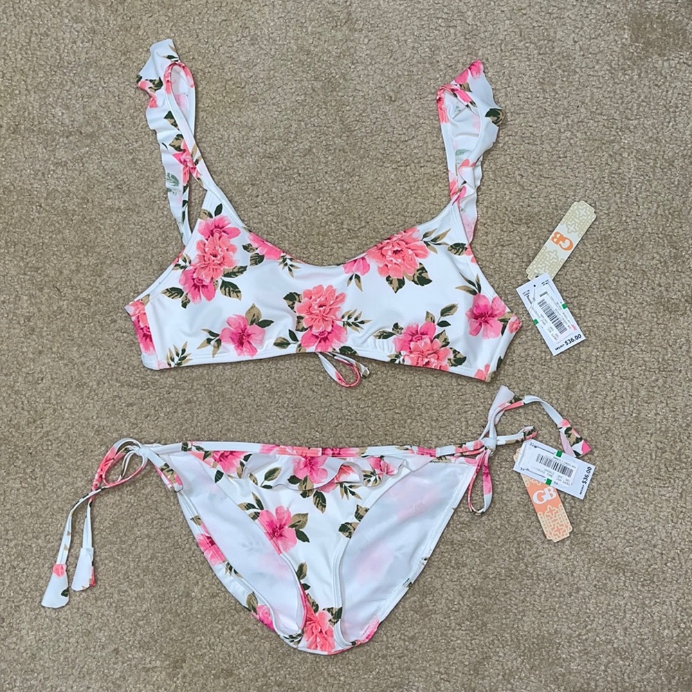 NWT Gianni Bini Floral Bikini